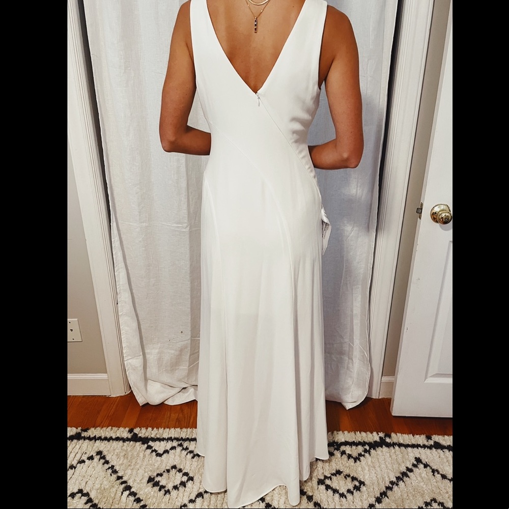 NWT! BCBG off-white high-low dress! Size 8. - Picture 3 of 5